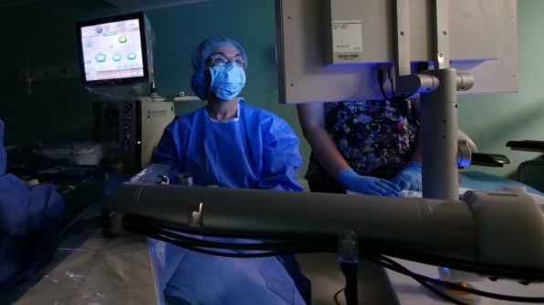 Dr. Ozana Moraru - Refractive Lens Implantation Surgery